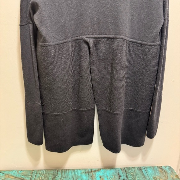 Lululemon Black Sit In Lotus Wrap II Merino Wool Size Small Casual Knit - Picture 10 of 15